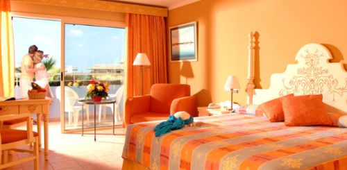 'habitacion del Iberostar Varadero' Check our website Cuba Travel Hotels .com often for updates.